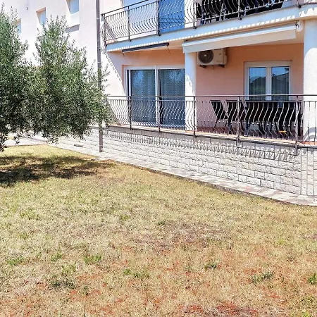 Appartement Stefany - Veli Maj *