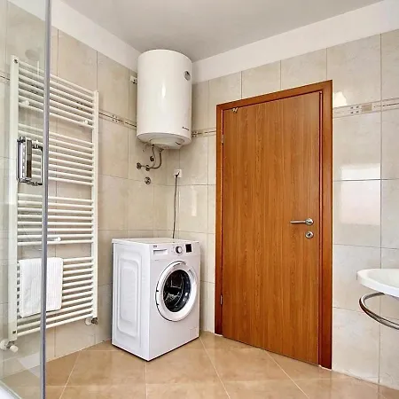 Stefany - Veli Maj Apartman Poreč